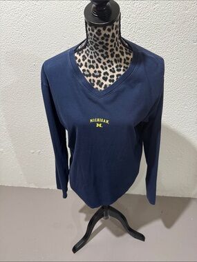 MICHIGAN Navy V-Neck Long Sleeve Tee with Yellow Michigan Logo. DR